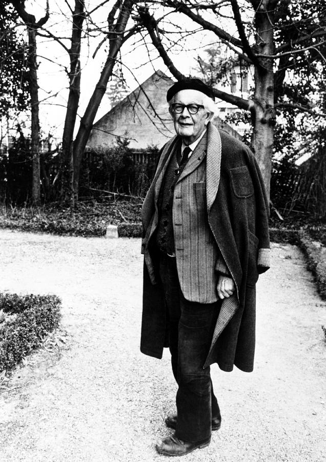 ritratto di Jean Piaget